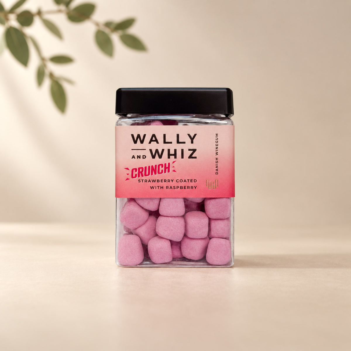 Strawberry with raspberry crunch, 210 g